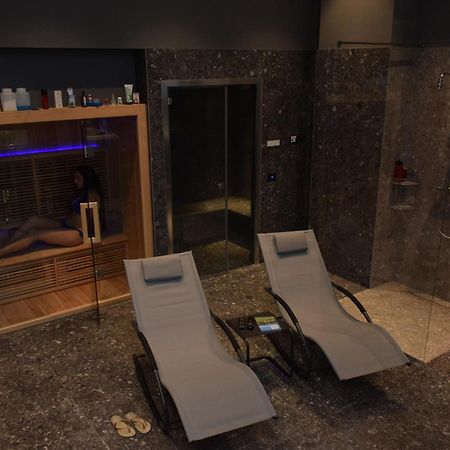 J13 Appartamento Con Spa Privata Павия Екстериор снимка